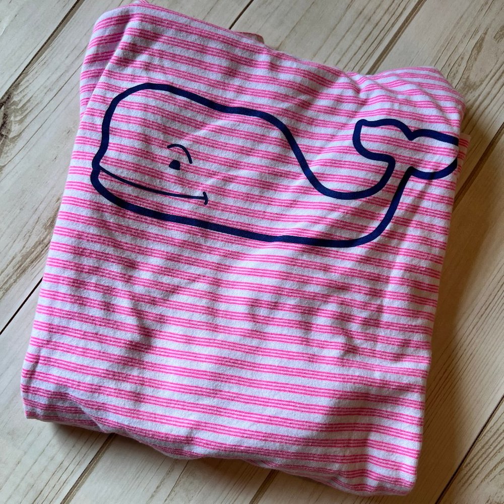 Vineyard Vines Hooded Long Sleeve Tee